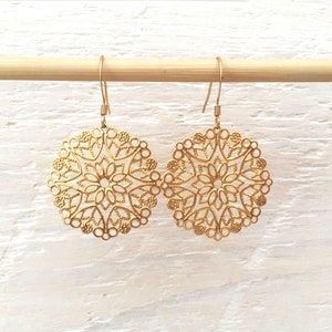 round filigree earrings | mother&#39;s day gift | delicate earrings | lightweight earrings | minimalist earrings | intricate design