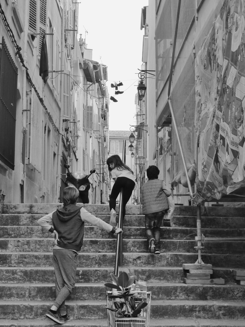 Le Panier Marseille Street Photography Print (Black And White) image 8