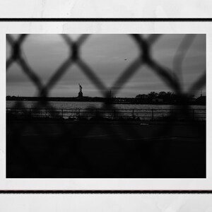 Red Hook Brooklyn Estatua de la Libertad Nueva York Impresión de fotografía