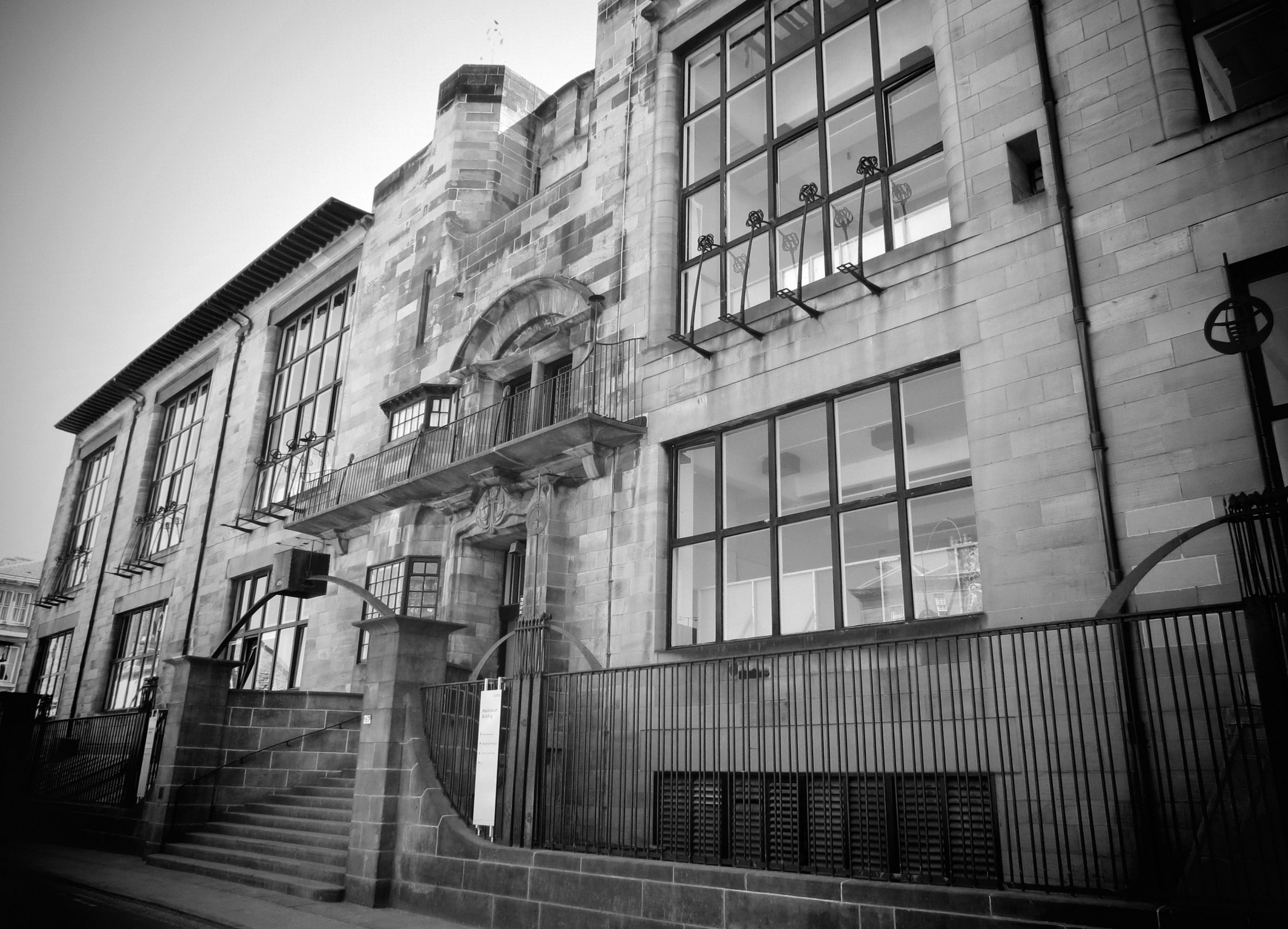 グラスゴー美術学校 チャールズ・レニー・マッキントッシュ 版画