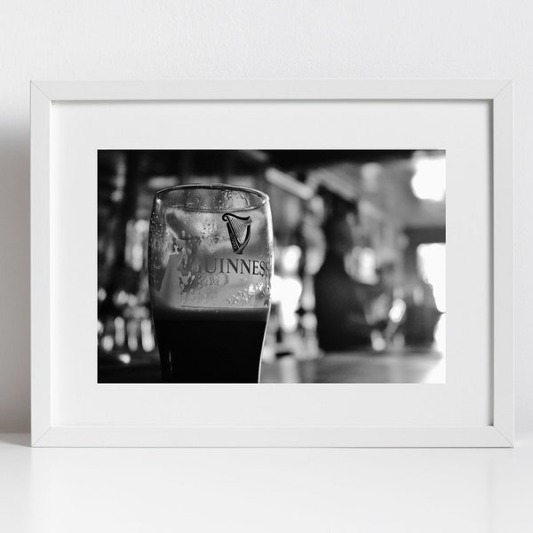 Guinness Black And White Poster John Kavanagh The Gravediggers Dublin Photography