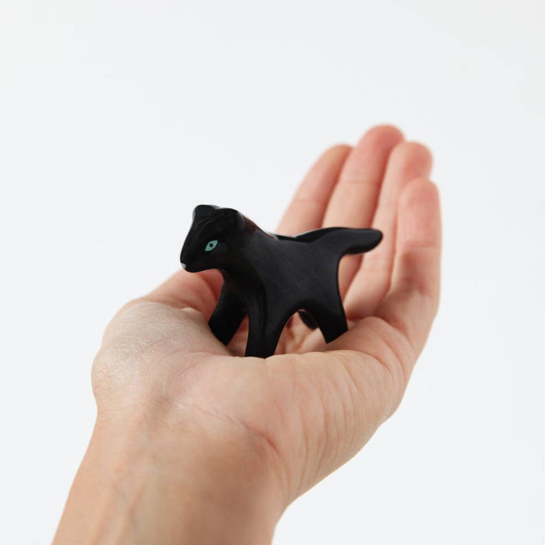 Mini Black Panther / Ceramic sculpture image 1