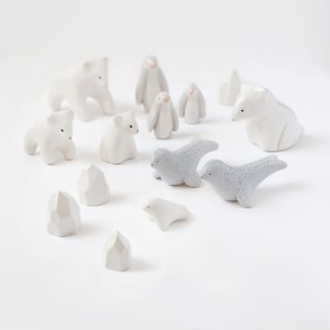 Baby Seal / White / Ceramic sculpture image 2