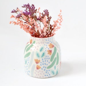 Small vase  &quot;Flowering Garden&quot;