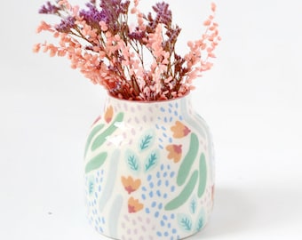 Small vase  "Flowering Garden"