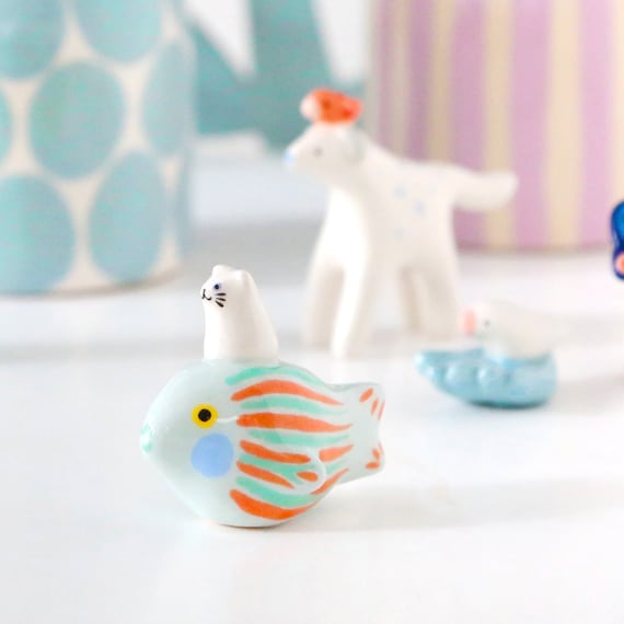 多色ナマズ / 陶器彫刻 - Etsy 日本