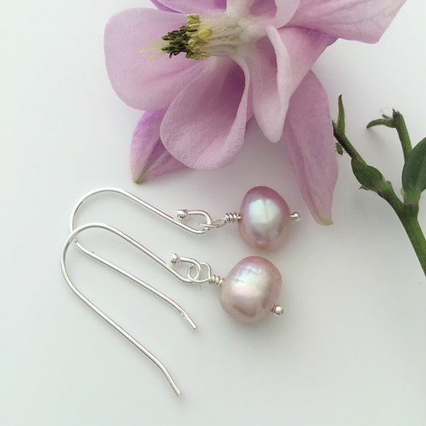 pretty gift ideas,mauve pearl earrings,June birthday gift
