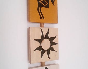 Le cadre en bois décoré 10 # checkered série de peintures à la main. Original art et artisanat, décoration pour votre maison et cadeau idée