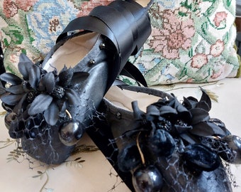 Decorative Pointe Ballet Shoes-Black Satin Pointe Ballet Shoes with Vintage Berries and French Jet Trims