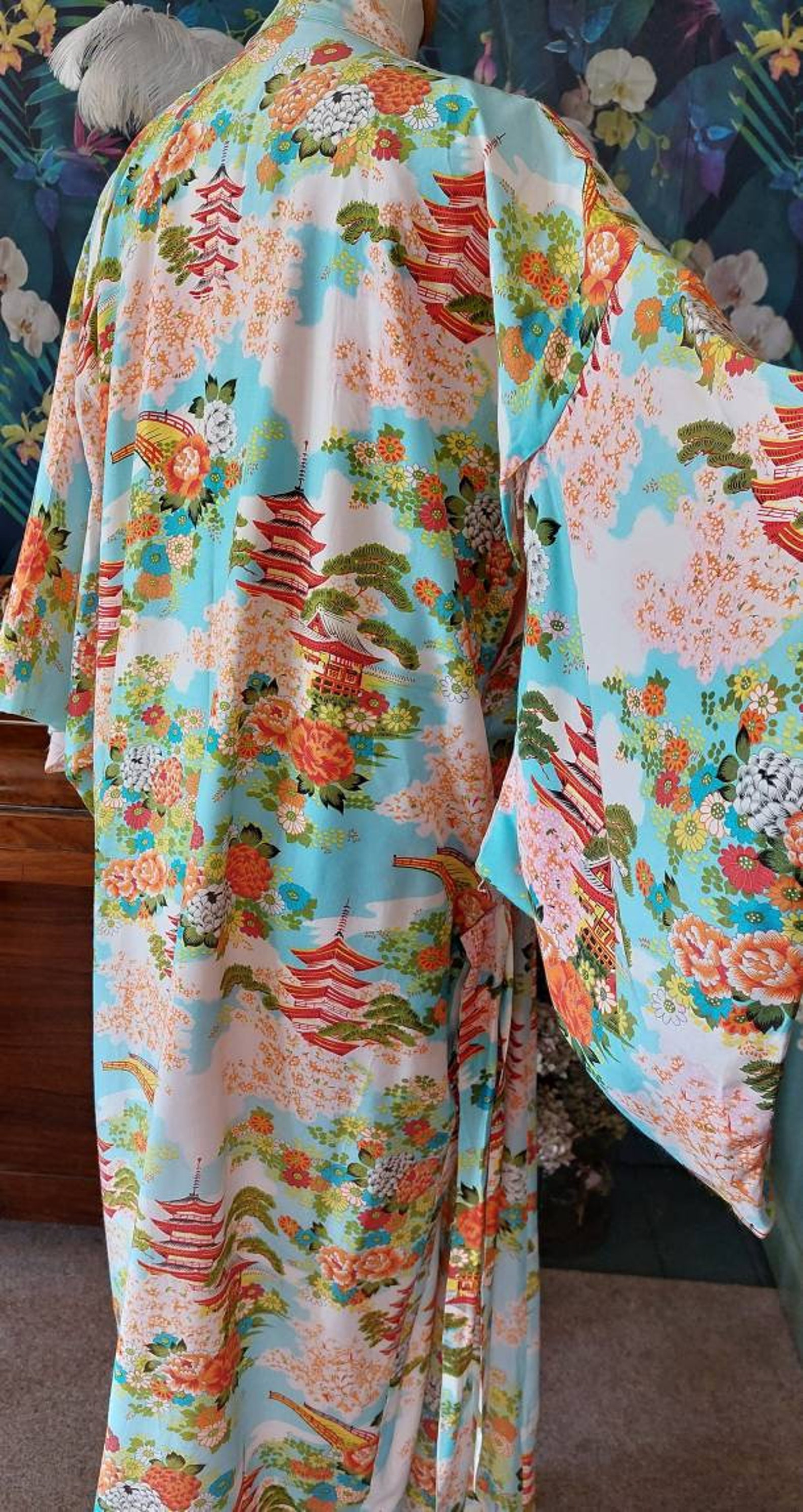 Vintage Japanese Rayon Kimono1930s Japanese Novelty Print Etsy