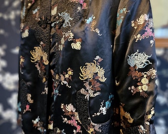 Vintage Chinese Silk Brocade Robe-1940s to 1950s Peony Brocade Robe-Chinese Peony Brand Robe