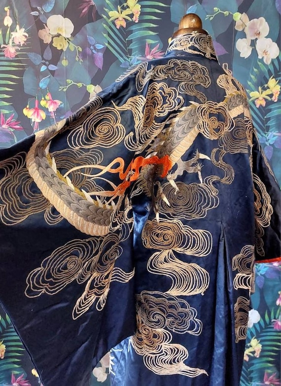 Antique Japanese Kimono-Edo period Japanese Embroi