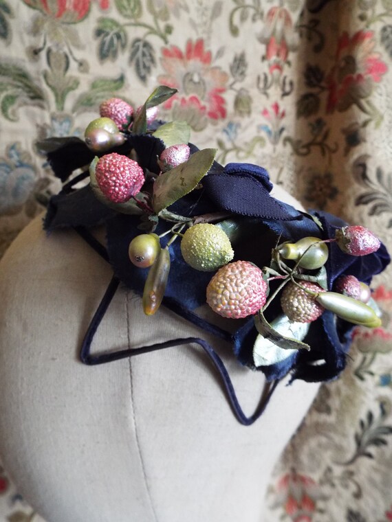 Vintage 1950s Cage Hat~Vintage Half Hat with Velve