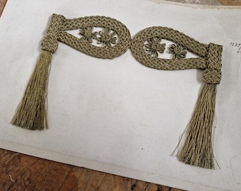 Antique French Goldwork Braid Applique-1920s Gold Plaited Costume Embellishment-Early Art Deco Gold Metal Braided Tassel Motif