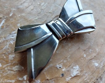 Vintage Czech Glass Bow Buckle-1930s Chrome Effect, Glass Buckle