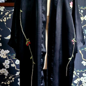 Vintage Hand Embroidered Japanese Kimono Robe-1940s Silk Hand ...
