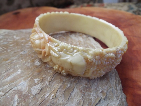 Vintage Celluloid Bangle~1930s Pearlised Celluloi… - image 4