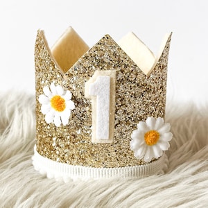 Daisy First Birthday, Groovy One Birthday, Flower Power Birthday, Daisy 1st Birthday, Hippie Birthday, Daisy Crown, Daisy party