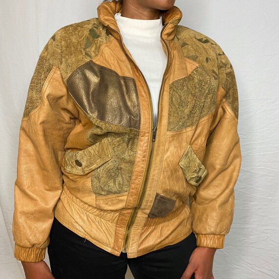 Vintage 80’s Tan Leather Bomber Jacket