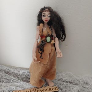 Hekate Kleidoukhos Hecate queen of ghosts Goddess of crossroads witchcraft spirits underworld altar spirit doll