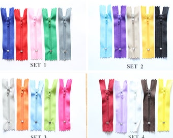 Small zipper for doll clothes. Set of 5 Size 7,5cm, 3 inch. Tiny Multi color zippers for doll clothes. 5 colors set.