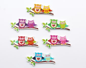 Owl buttons. Bird wooden decorative buttons.