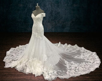 Lace Wedding Dress with Off The Shoulder Sleeves and See Through Train