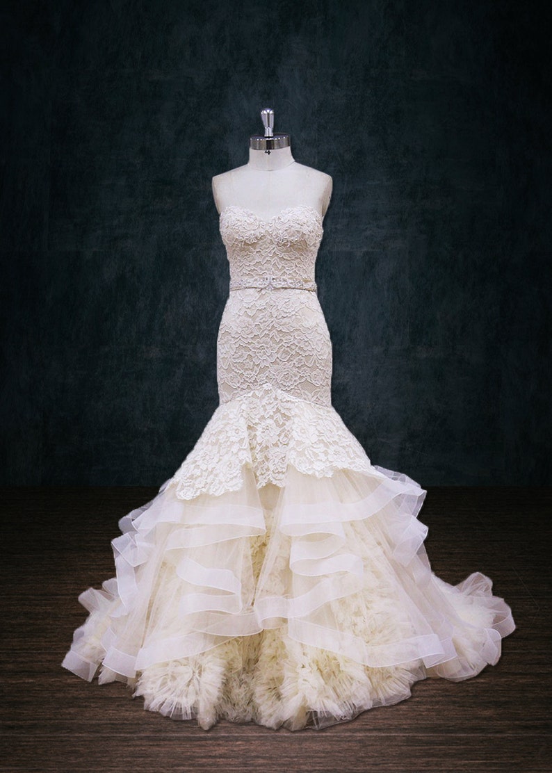 horsehair tulle wedding dress