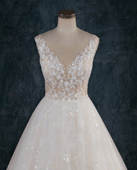 Featured image of post Steps to Prepare Illusion Bodice Wedding Dress