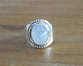 Boho Moonstone Ring - "The Feminine Energy Ring" / Moonstone Ring / Moonstone Silver Ring