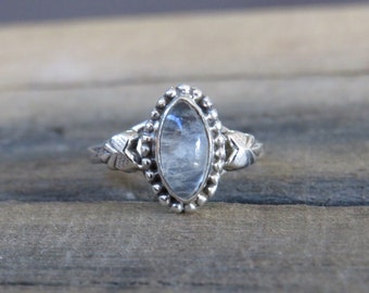 Moonstone - "The Feminine Energy Ring" / Moonstone Ring