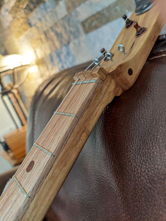 Lucky box guitars deals