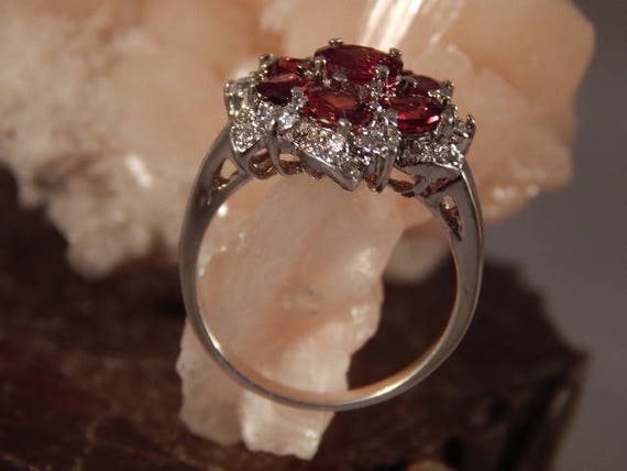 January birthstone Vintage 4.25 Ct. Oval Garnet a… - image 3