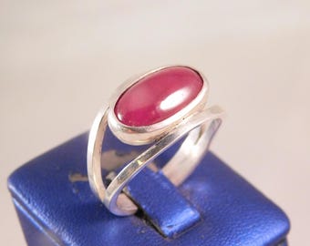 Hand Fabricated Oval Cabochon 9 x 16 mm Ruby Solitaire Sterling Silver Modern Ring