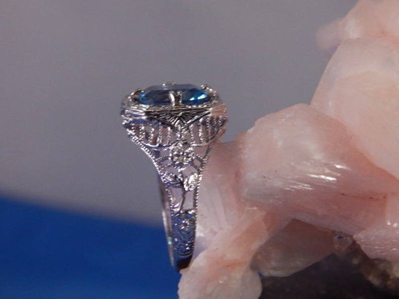 Vintage Style 1.86 Ct Emerald Cut Blue Topaz Filigree Sterling Silver Ring