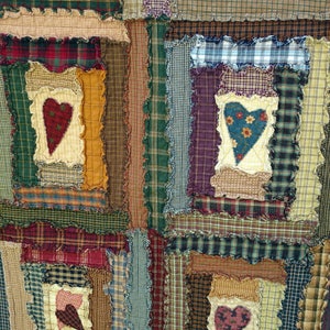 Raw Edge Log Cabin Quilt Pattern by Rosemary Makhan