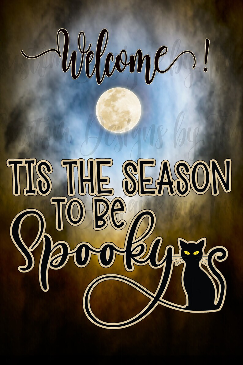 Pode incluir: Um gr&aacute;fico tem&aacute;tico de Halloween com uma lua cheia e nuvens no fundo. O texto diz "Bem-vindo! &Eacute; a &eacute;poca de ser assustador" com um gato preto sentado abaixo do texto.