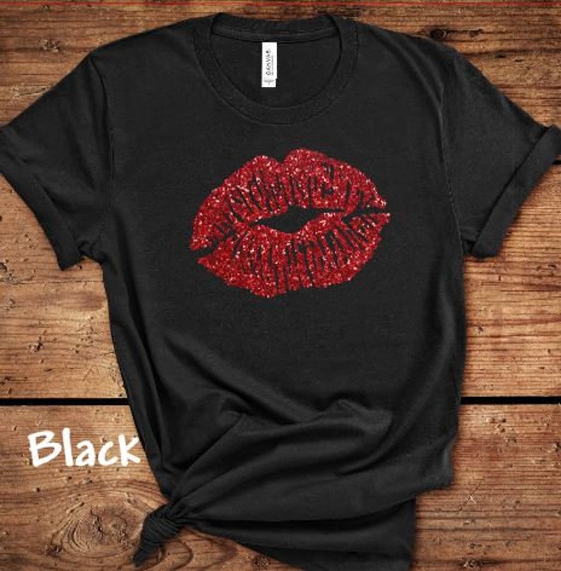 Large Lipstick TShirt Large Glitter Lips Smooching Lips Etsy