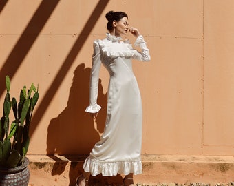 Silk Dress White with Long Sleeve Homecoming Day