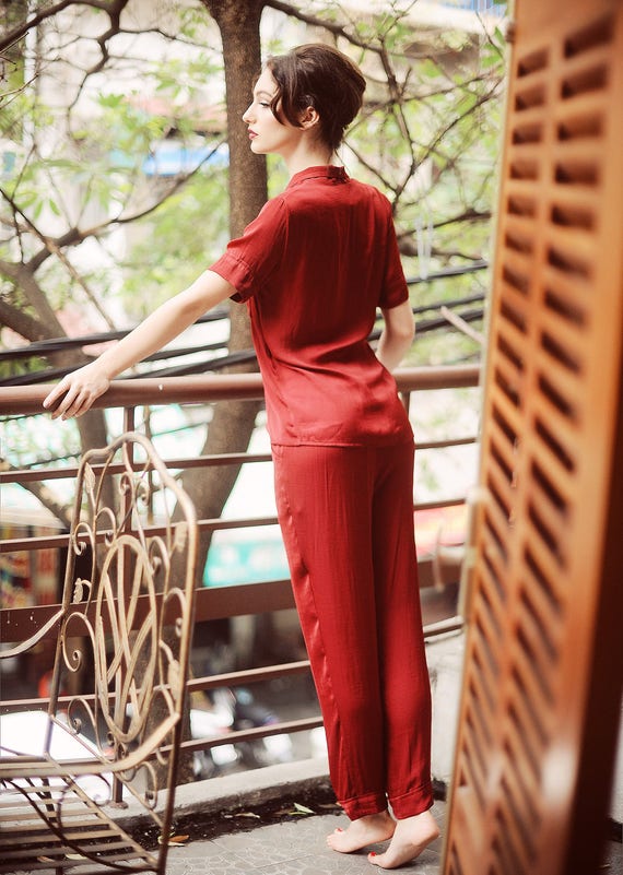 Silk sleeping pajamas sale
