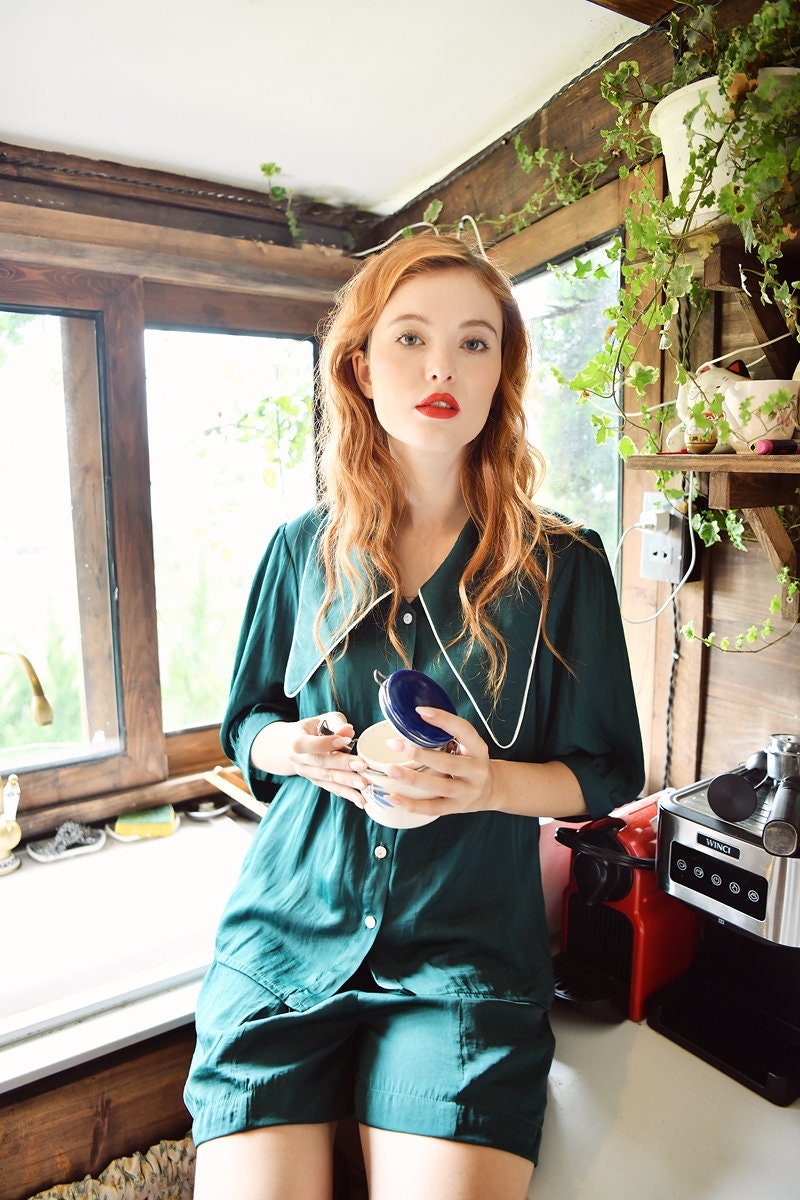 Emerald green silk pajamas sale