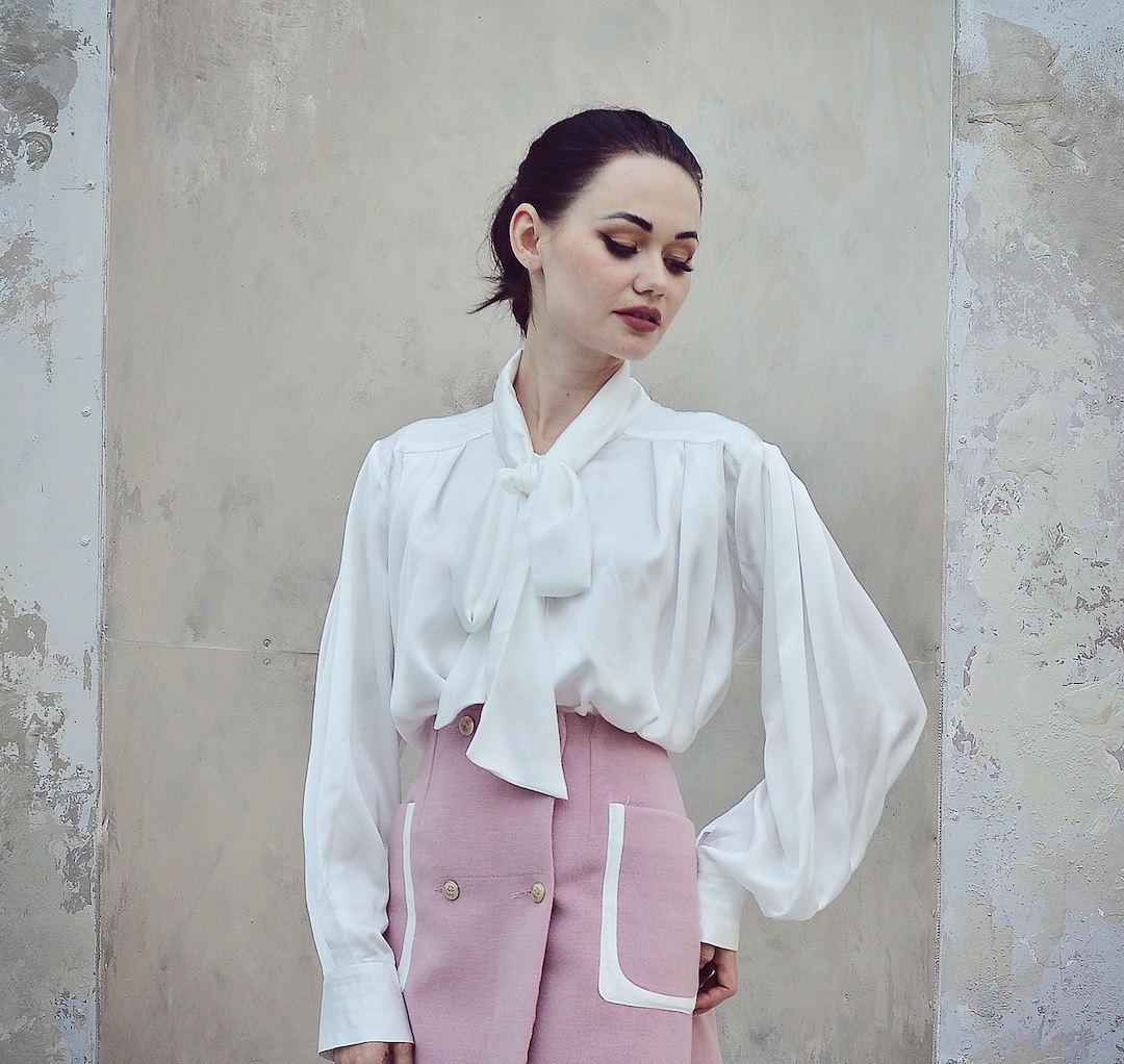 white silk t shirt women's