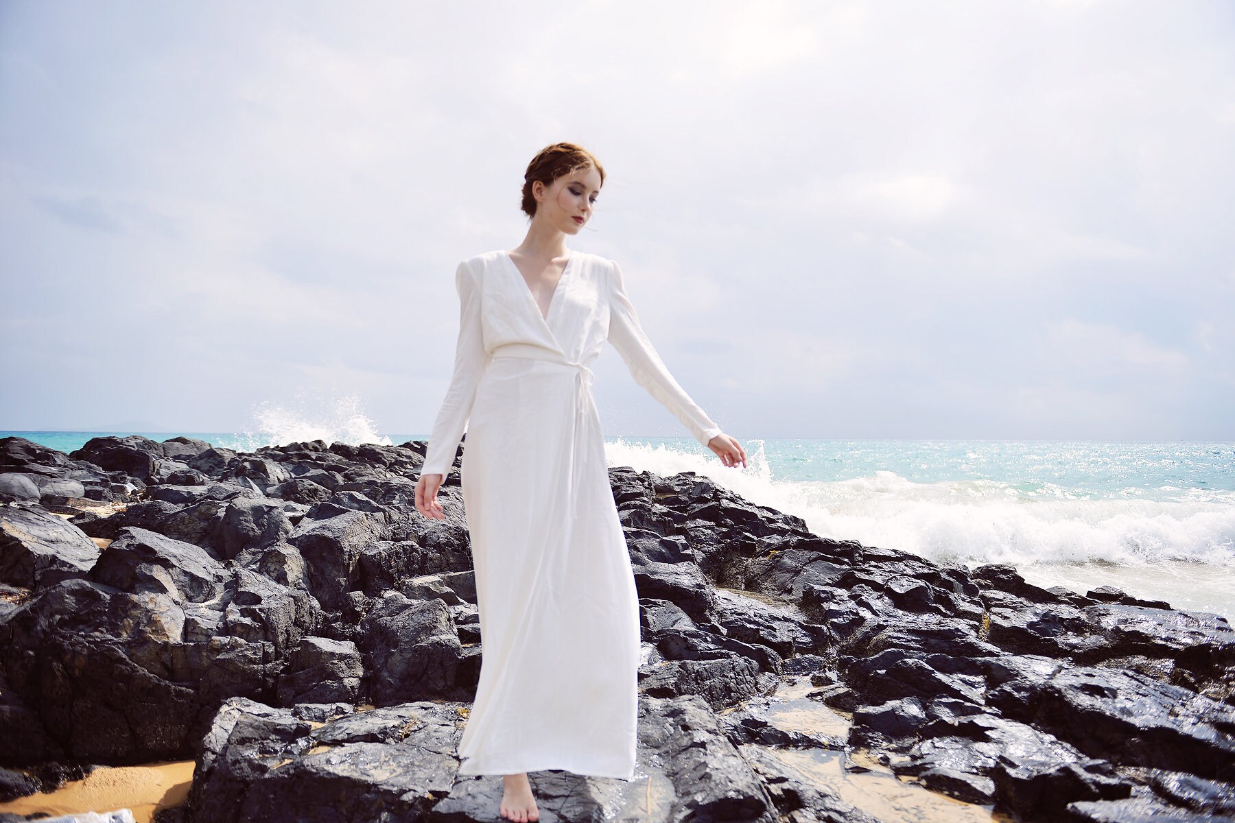 chinese dress ladies White linen dress with floral embroidery Sobachko ETNODIM – Angel for  Fashion