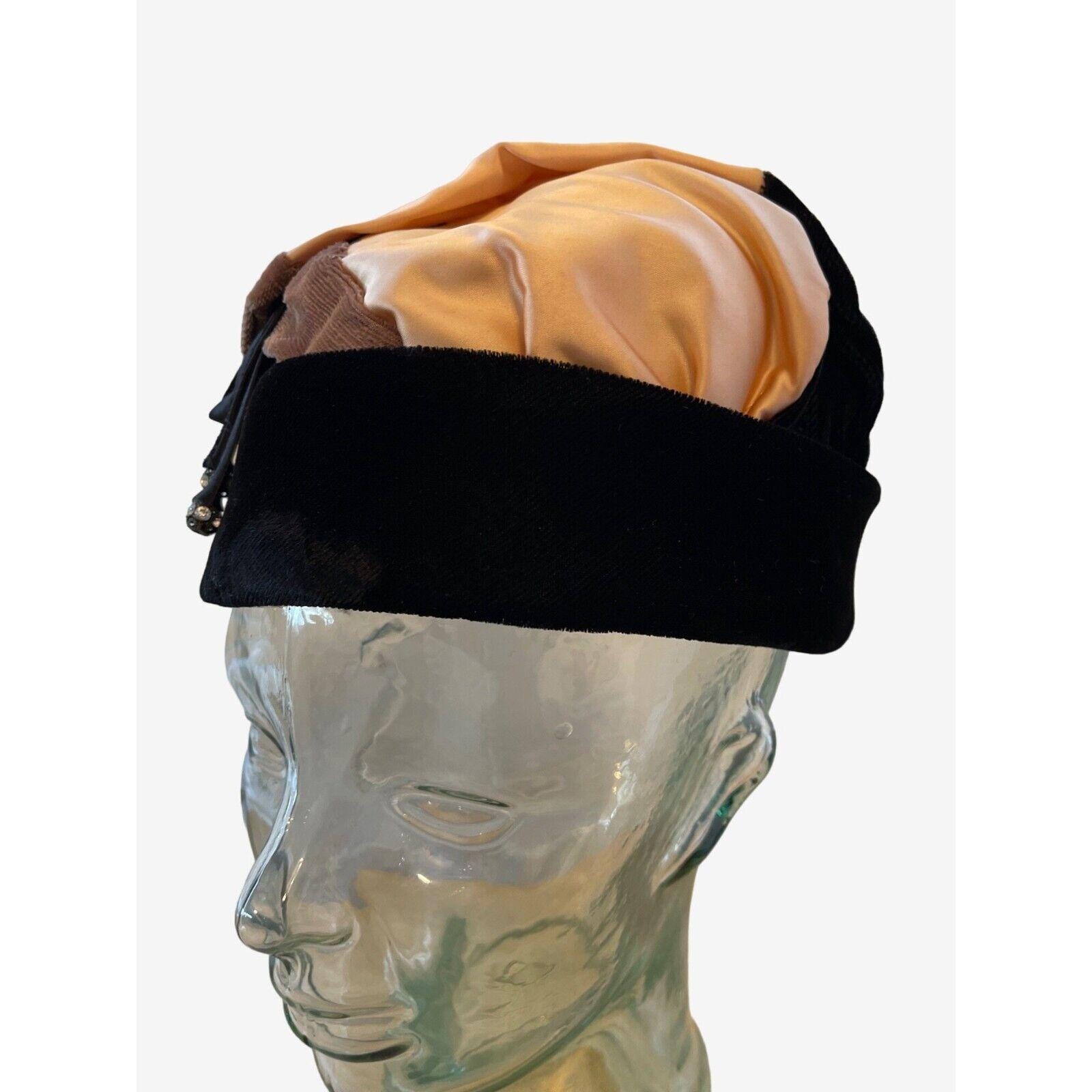 TriColor Bumper Toque Velvet Satin Hat‎ Black Brown Beige MId Vintage 1950s Tricolor Bumper Toque Velvet Satin Hat Black Brown Beige Mid  main image 3