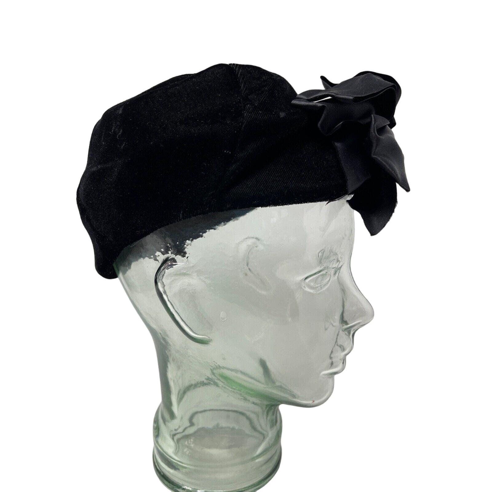 Velvet Satin Beret Exagerated Bow Front Hat Jeweled Detail  display picture 3