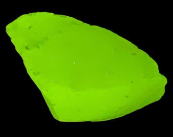 Opalescent Art Glass Cullet Glowing Manganese Slag Glass #5GL39