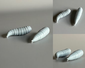 Maggots 2 pack - 5.5” C/O scale - unpainted