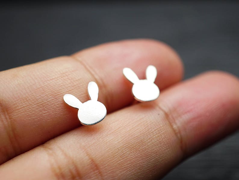 Kawaii Animal Stud Bunny rabbit jewelry Bunny jewelry Cute earrings Hypoallergenic Tiny earrings Geometric Tiny Bunny Post Stud L-SASM006