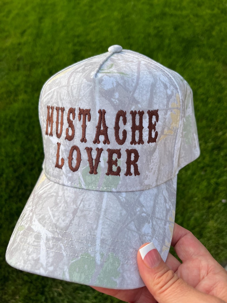 Mustache lover trucker hat, embroidered mustache hat, light camo hat, country style camo brim hat, cute wester trucker hat, camo girl hat imagem 9