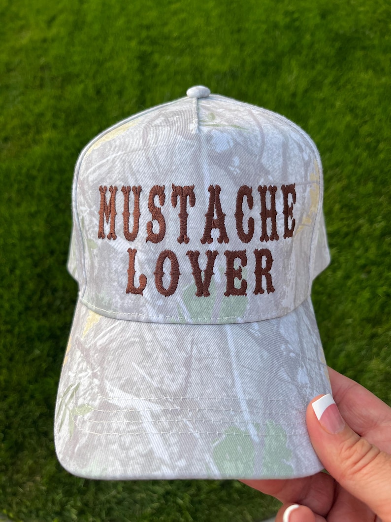 Mustache lover trucker hat, embroidered mustache hat, light camo hat, country style camo brim hat, cute wester trucker hat, camo girl hat imagem 2
